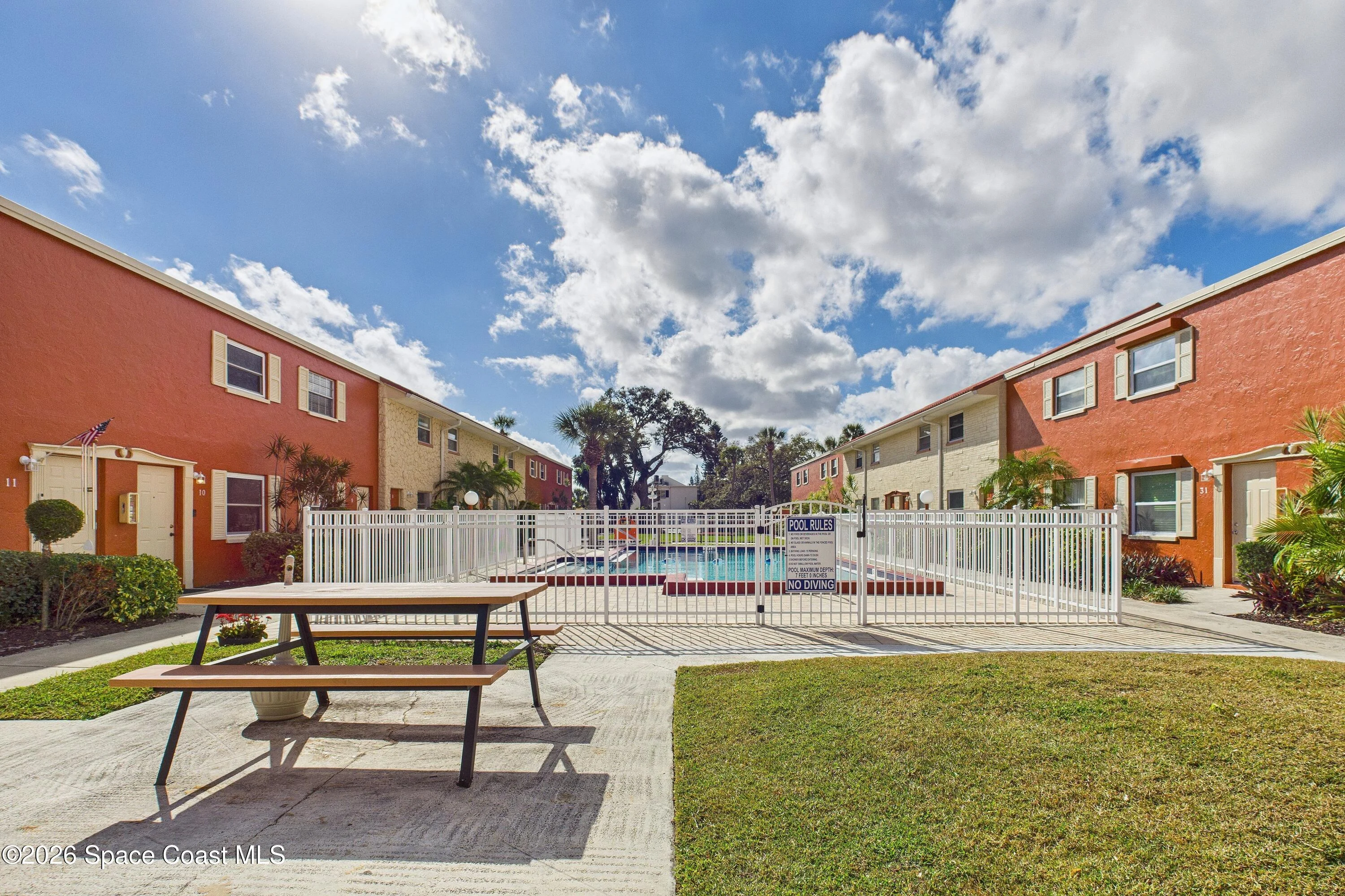 Williamsburg Village N